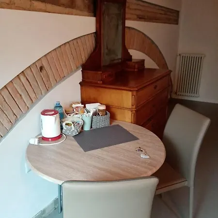 Bed & Breakfast La Corte Del Segrino
